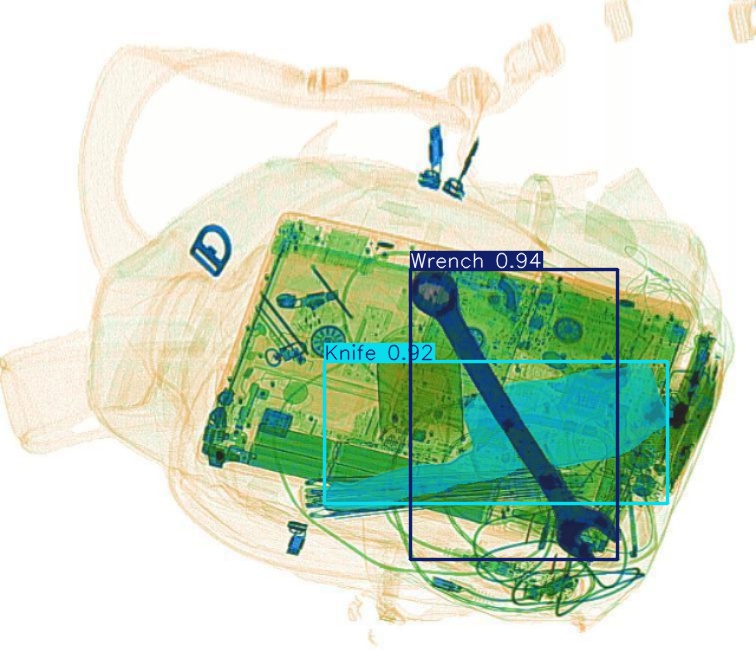 Detection preview by Segmentatation_v8_medium_train_250