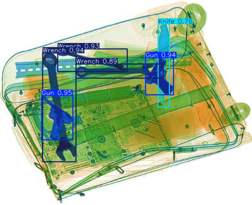 Detection preview by Segmentation_v8_large_300_train_300