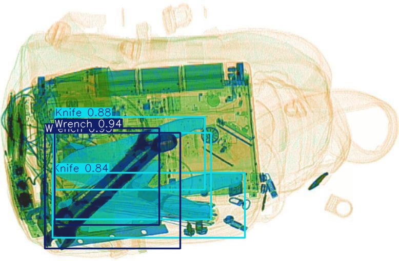 Detection preview by Segmentation_v8_large_300_train_300